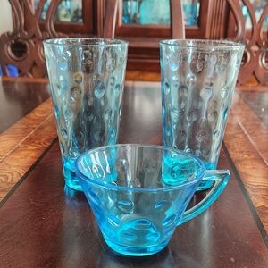 3 Vintage Capri Dot Tumblers